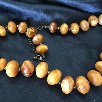Vintage Faux Faceted amber Tones Costume Necklace