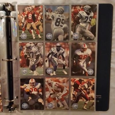 Topps 1991 Pro Set Platinum Football Cards in Binder (BDB-JS)