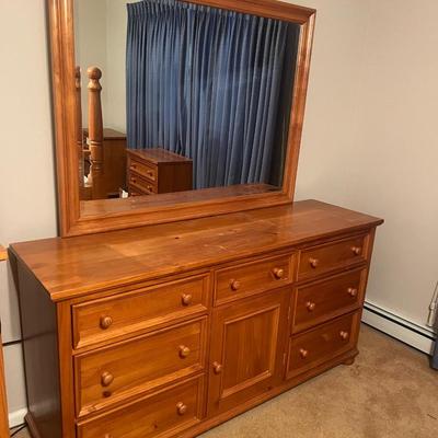 Seven Drawer, All Wood Dresser With Mirror (B3-MG)