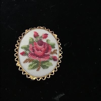 Pink Rose Cross Stitch Oval Framed Vintage brooch