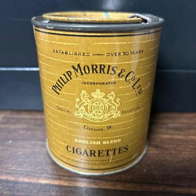 Philip Morris Cigarette Tin