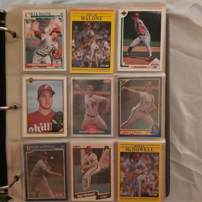 Philadelphia Phillies Baseball Cards in Binder (BDB-JS)