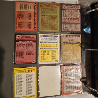 Philadelphia Phillies Baseball Cards in Binder (BDB-JS)