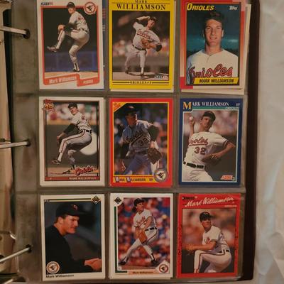 Baltimore Orioles 1990, 1991 Baseball Cards in Binder (BDB-JS)