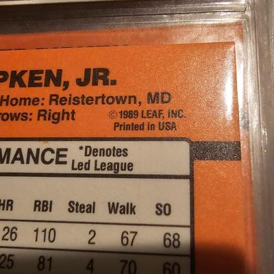 Baltimore Orioles 1990, 1991 Baseball Cards in Binder (BDB-JS)