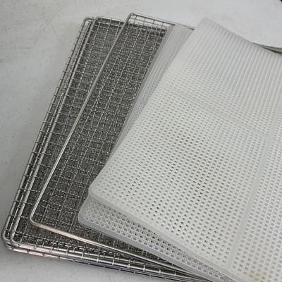 Like New NutnWare Food Dehydrator Model NFD-815D