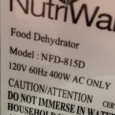 Like New NutnWare Food Dehydrator Model NFD-815D