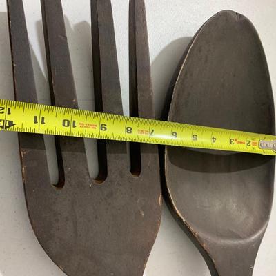 Large Wooden Vintage Fork & Spoon Wall Decor