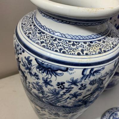 Portugal Pottery Lot