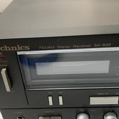 Technics SA-828 AM/FM Stereo Receiver w Manual