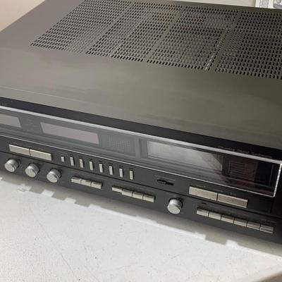 Technics SA-828 AM/FM Stereo Receiver w Manual