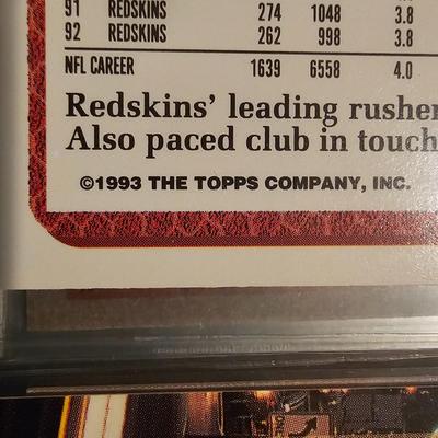 Washington Redskins Football Cards in Two Binders (BDB-JS)