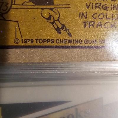 Washington Redskins Football Cards in Two Binders (BDB-JS)