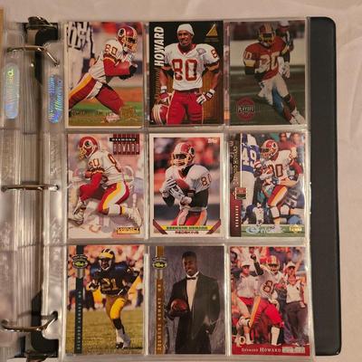 Washington Redskins Football Cards in Two Binders (BDB-JS)