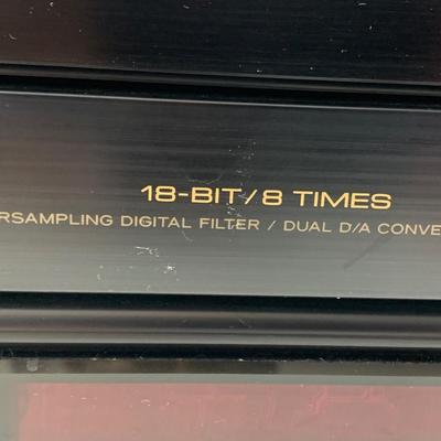 TEAC 18 bit Shuffel Play Multi Disc Resampling Digital Filter w Manual
