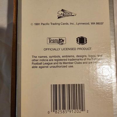 Topps 1993, 1994 Football Card Sets in Binder + More (BDB-JS)