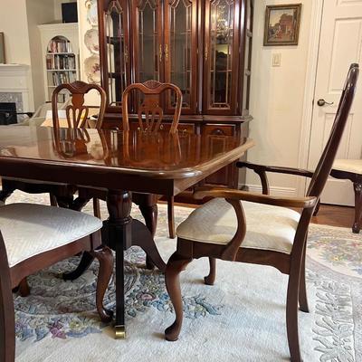 Double Pedestal Dark Wood Dining Room Table & Chairs ~ Read Details