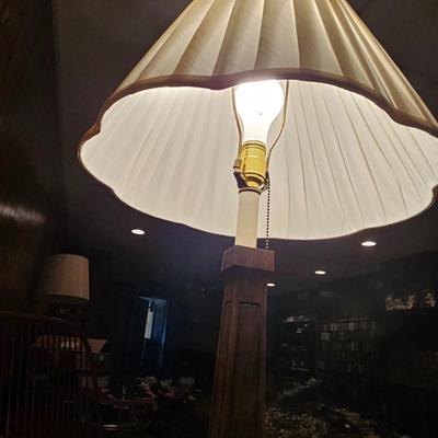 Square Decorative Table/Lamp Combo (BDF-JS)