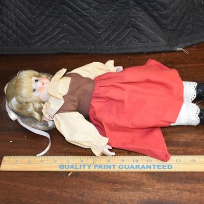 Blonde with Bow & Hair Net