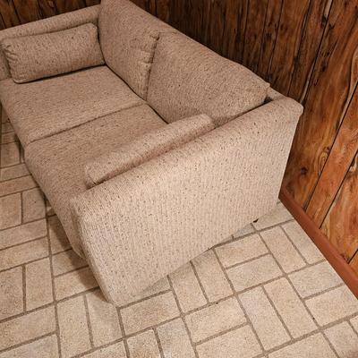 Sealy Queen Size Sleeper Sofa & Matching Loveseat (BDF-JS)
