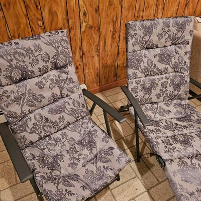 Martha Stewart Padded Lounger & Side Chair (BDF-JS)