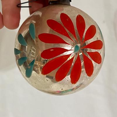 Shiny Brite Ornaments and More (B2-DZ)