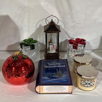 Christmas Candles and Accessories (B2-DZ)