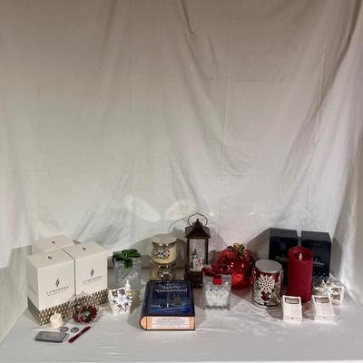 Christmas Candles and Accessories (B2-DZ)