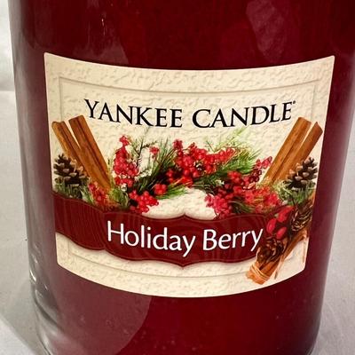 Christmas Candles and Accessories (B2-DZ)