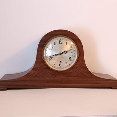 LOT 56: 1920s Seth Thomas Clock Co. ' No. 91 Chime' Westminster Mantel Clock