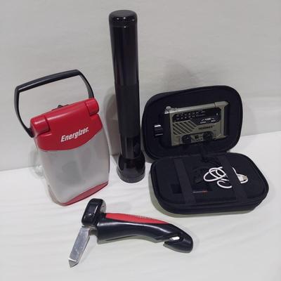 Maglite, Tenergy Multifunction Emergency Radio and More (G-BBL)