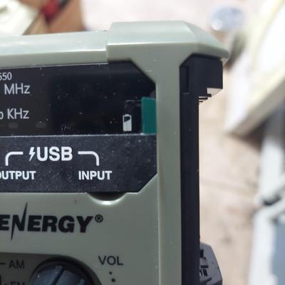 Maglite, Tenergy Multifunction Emergency Radio and More (G-BBL)
