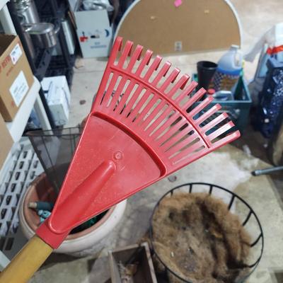 Outdoor Pots, Hanging Coconut Baskets and more (G-BBL)