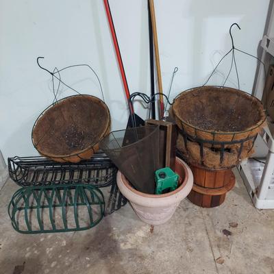 Outdoor Pots, Hanging Coconut Baskets and more (G-BBL)