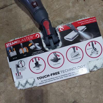 Shark, Libman and more Cleaning supplies (G-BBL)