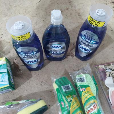Shark, Libman and more Cleaning supplies (G-BBL)