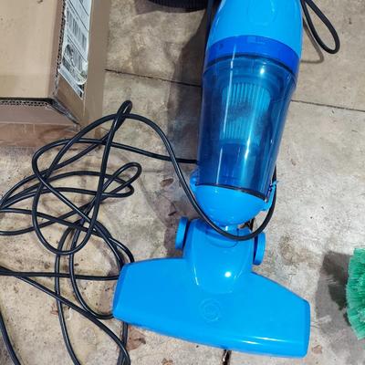 Shark, Libman and more Cleaning supplies (G-BBL)