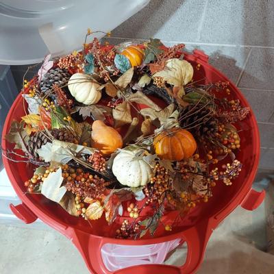 Fall Wreaths and Storage Containers (B2-BBL)