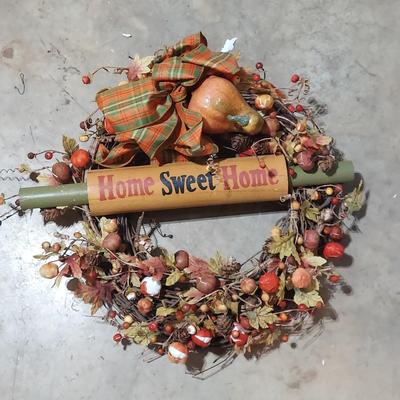 Fall Wreaths and Storage Containers (B2-BBL)