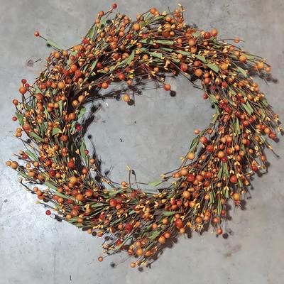 Fall Wreaths and Storage Containers (B2-BBL)