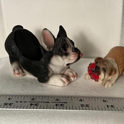Dog phone holder, bull dog