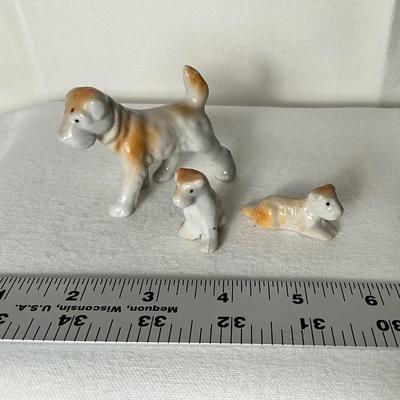 Set of 3 small ceramic dogs