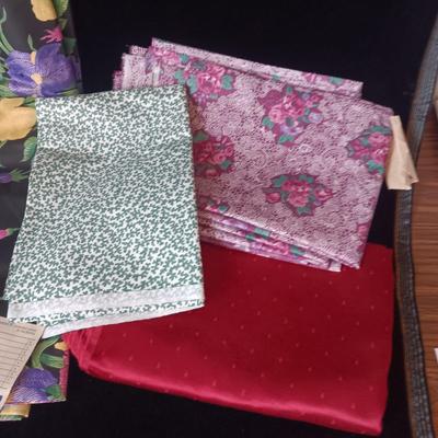 LARGE ASSORTMENT OF SEWING MATERIAL