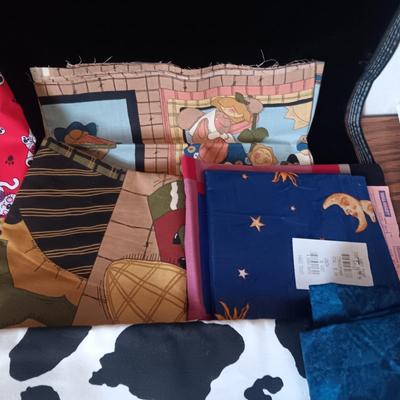 PATTERN AND SEWING MATERIAL