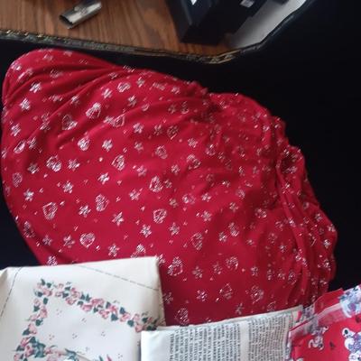 PATTERN AND SEWING MATERIAL