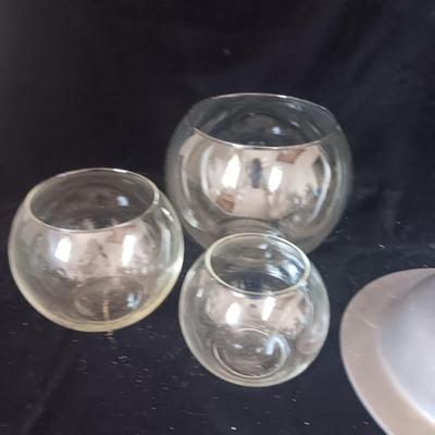 WILTON ARMETALE PIZZAZZ, 3 GLASS GLOBE BOWLS AND MORE