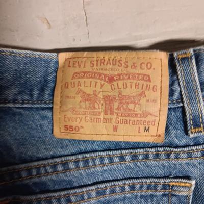 LADIES LEVI 550 DENIM JEANS SIZE 16