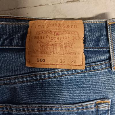 LEVI'S 501 DENIM JEANS SIZE W36 L34