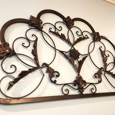 Lot #8 Metal Fleur di Lis Wall Decoration