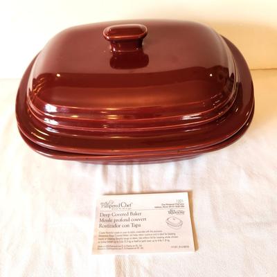 Lot #17 Pampered Chef Deep Covered Baker